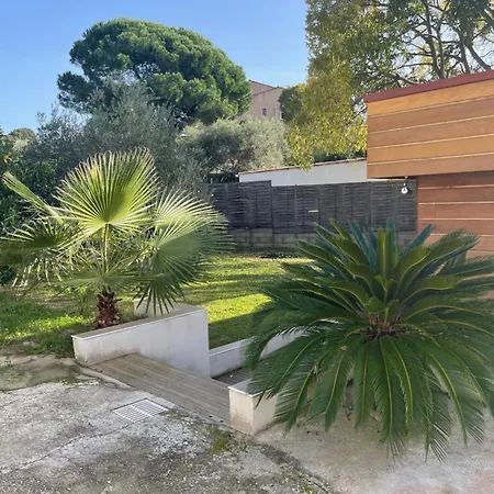 Maison Avec Et Piscine 2 Ferienhaus *
